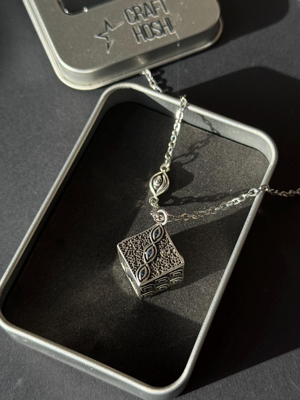 Jujutsu Kaisen Necklace Cursed Eye Cube Pendant