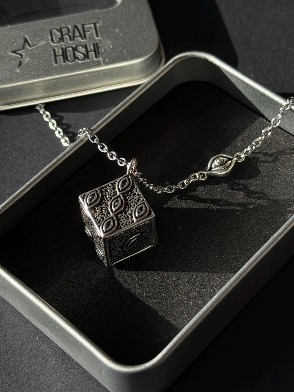 Jujutsu Kaisen Necklace Cursed Eye Cube Pendant